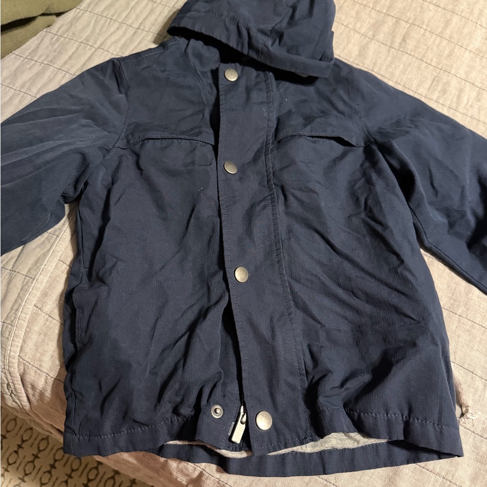 Old Navy size 4, navy rain jacket/hoodie